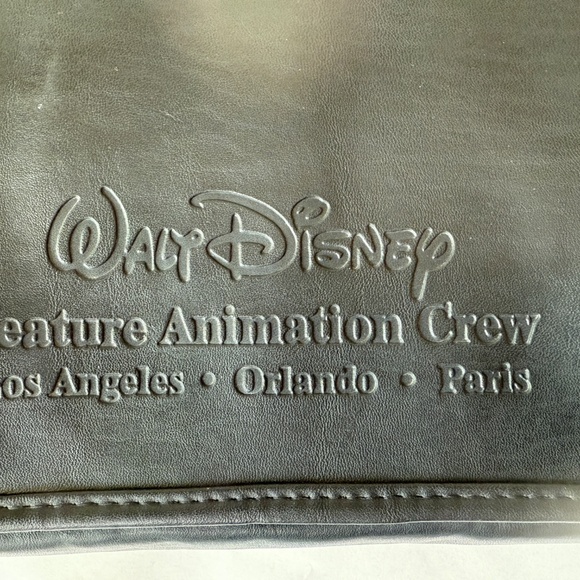 DISNEY Feature Animation Laptop Satchel - Picture 2 of 8